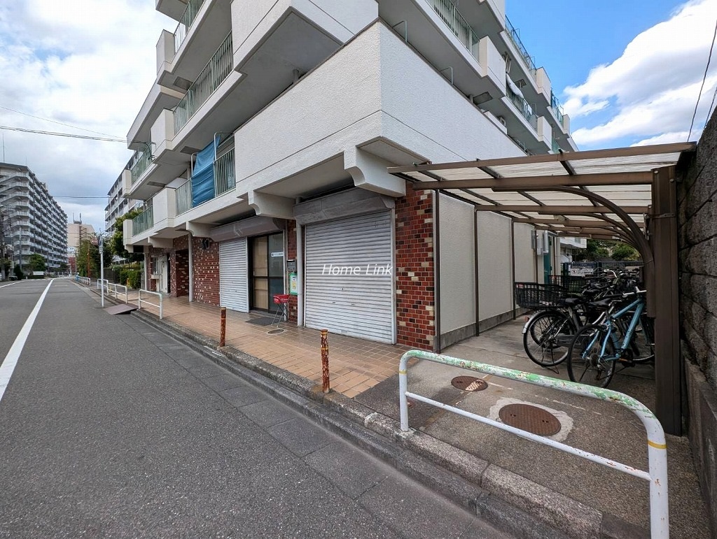 集成パーソナルハイツ志村　駐輪場出入口
